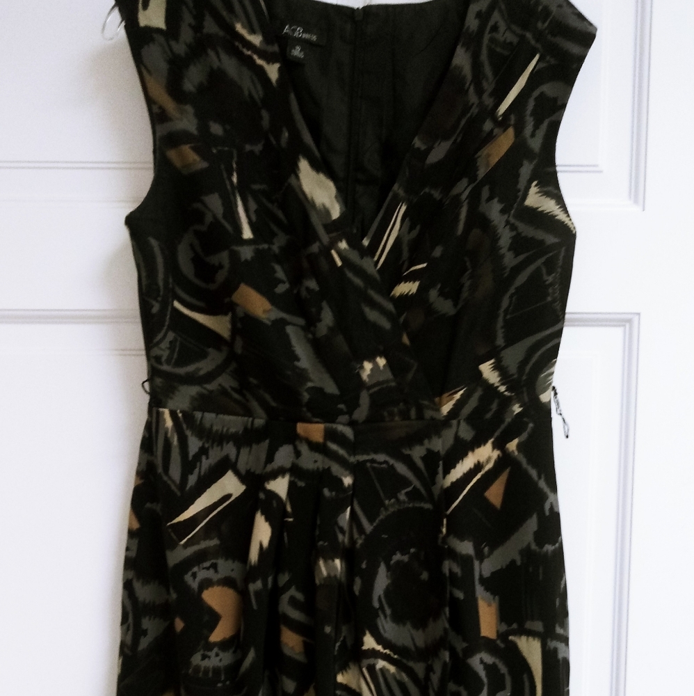 4B - AG Buress Women's dress. Size 10